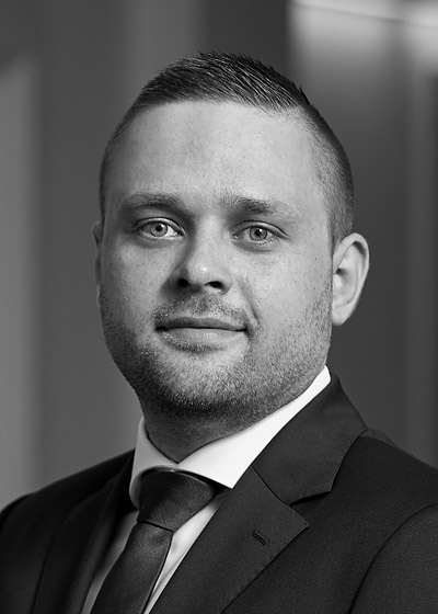 MIKKEL MADSEN NY HEADSHOT